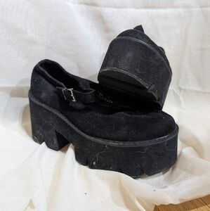 Women's Black Platform Shoes